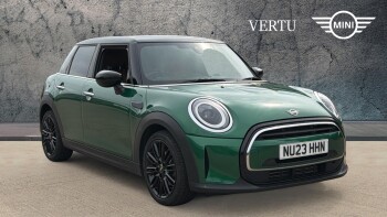 MINI Hatchback 1.5 Cooper Exclusive Premium 5dr Auto Petrol Hatchback